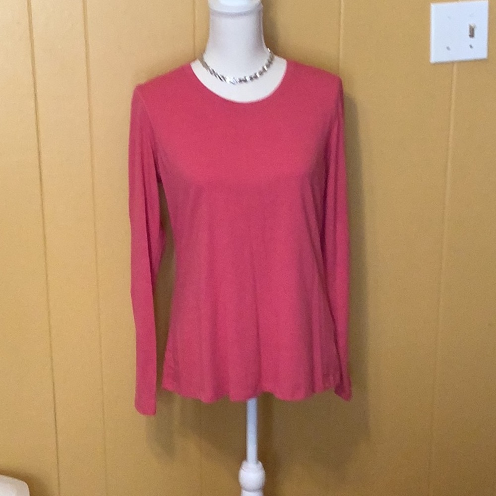 Columbia polyester/cotton blend tee shirt